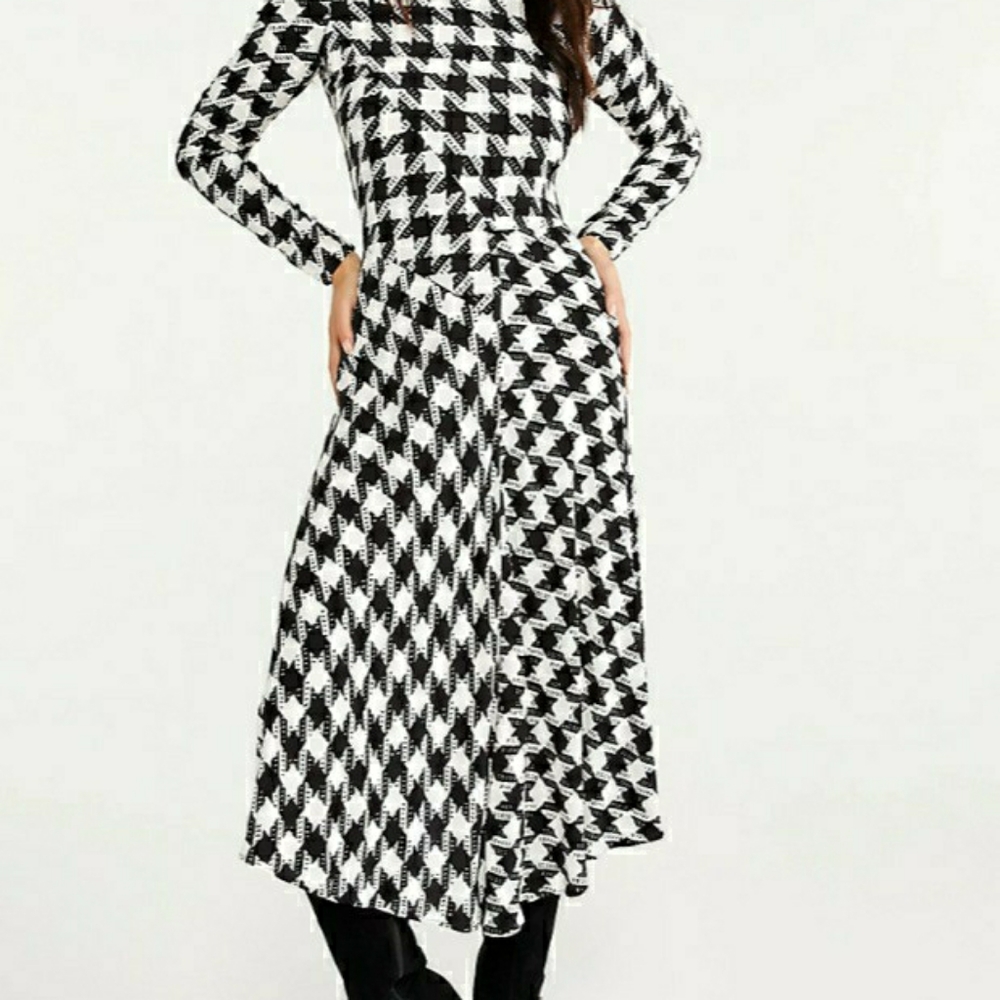 Houndstooth Mock Neck Midi Dress